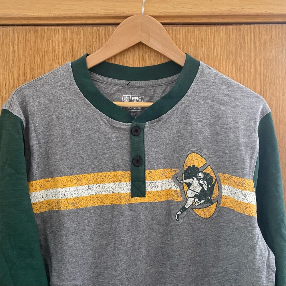 NEW! “100 Years Of Lambeau” Green Bay Packers Throwback Long Sleeve Pullover - L